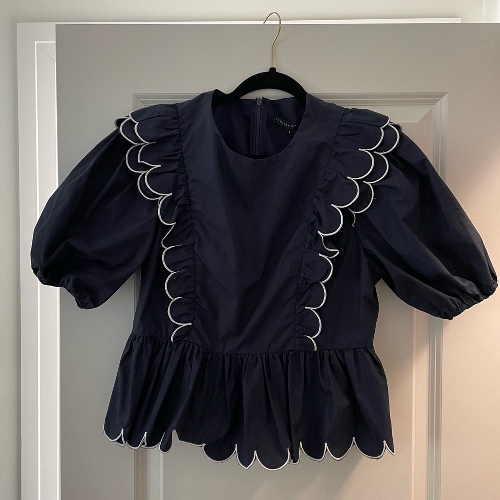 NWT moon river peplum top size L